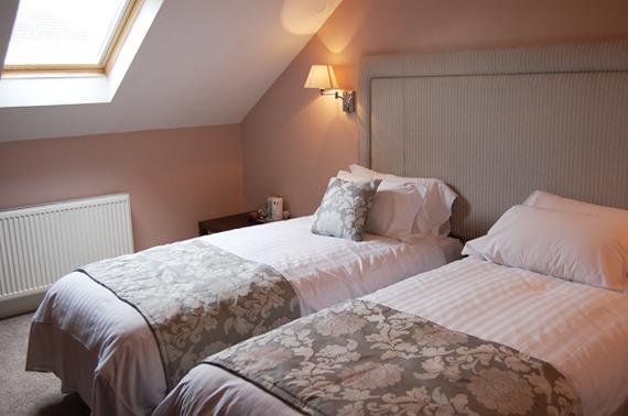 Devonshire Hotel Hornchurch الغرفة الصورة