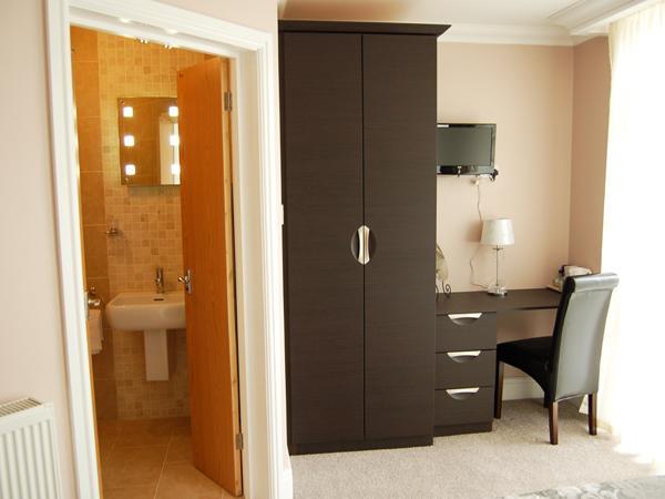 Devonshire Hotel Hornchurch الغرفة الصورة